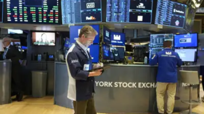 US Markets Today: S&P 500, Dow Jones reflect investor caution as US -China trade deal hopes stay murky
