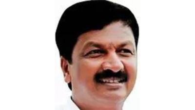 CID charges Jarkiholi with 439 crore ‘bank fraud’