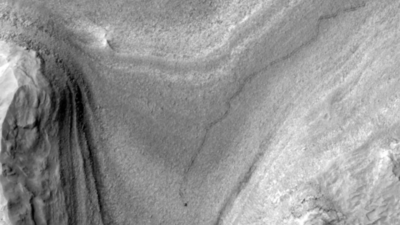 What carved this long, winding line on Mars? NASA has the answer |