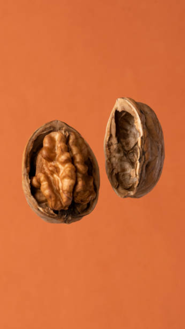 Brain foods: superfoods that rival walnuts in brain boosting power