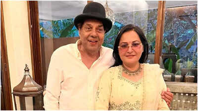 Dharmendra gets a special visit from ‘lovely’ co-star Jaya Prada; says ‘I am extremely happy’