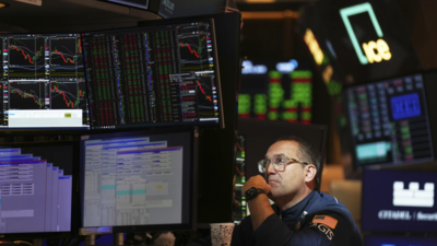 Global markets mixed ahead of Fed decision amid trade tensions, China stimulus moves