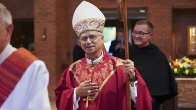 Catholics gather to catch glimpse of Pope Leo XIV at St Peter’s prayer
