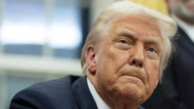 Trump says he’s not stupid to say ‘no’ to a free, expensive (Qatari) plane, ‘US gives free things all the time’