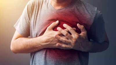 7 common symptoms of a weak heart that appear months before a heart attack |