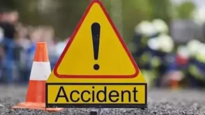 2 kids among 5 killed in UP bus blaze | India News