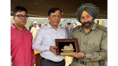 Sunny Deol shoots for Border 2 in Uttarakhand, meets Uttarakhand Film Development Council CEO Banshidhar Tiwari | India News