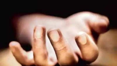 40-year-old man with cancer dies by suicide with family in Jharkhand | India News
