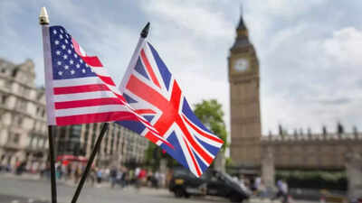 A record No. of Americans queue up for UK citizenship