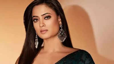 Shweta Tiwari’s weight loss story: Simple daily changes that helped her lose 10kgs in her 40s