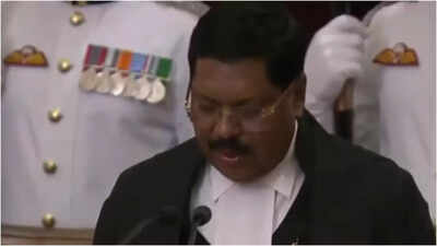 Justice BR Gavai takes oath as 52nd Chief Justice of India | India News