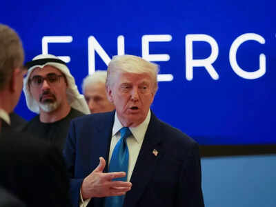 Else China will …: David Sacks answer to Democrats on why the US is putting data centers and research hubs in Dubai